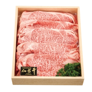 【メーカー直送】仙台牛肩ロースすき焼き用550g【rm24018fcb100】